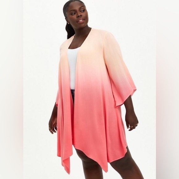 TORRID DRAPE FRONT KIMONO - CHIFFON DIP DYE CORAL - Picture 2 of 13